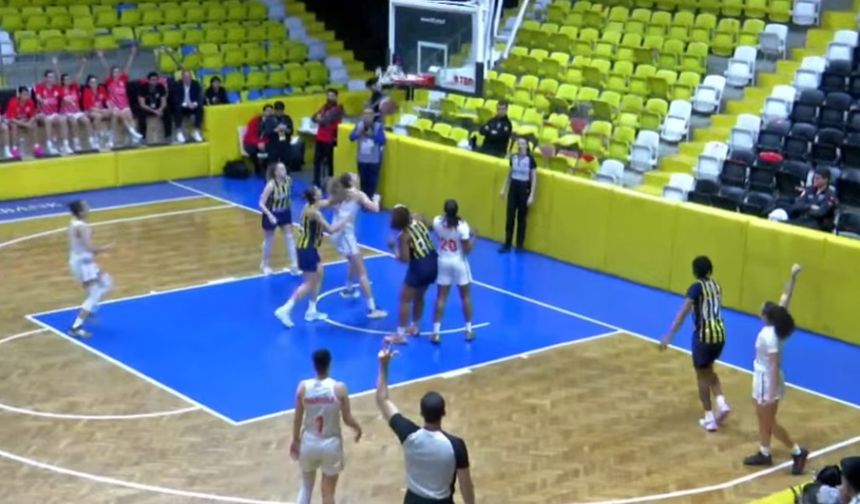 Mersin Gençlerbirliği, Yalova’ya boyun eğdi: 89-91