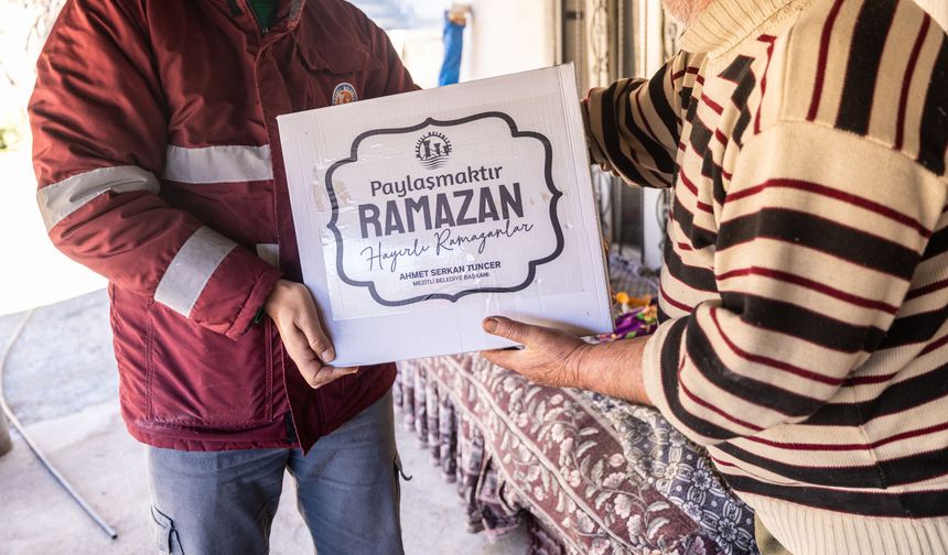 Mezitli Belediyesi’nin Ramazan’da dayanışma seferberliği sürüyor