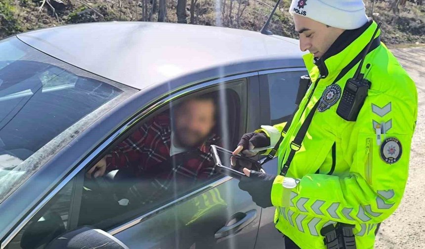 Burdur'da emniyet kemeri denetimi: 119 araç ve sürücüsüne ceza