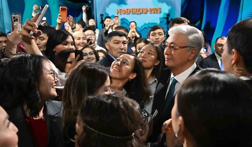 Kazakistan'da seçmenin yüzde 88'i yeni Anayasa'ya 'evet' dedi