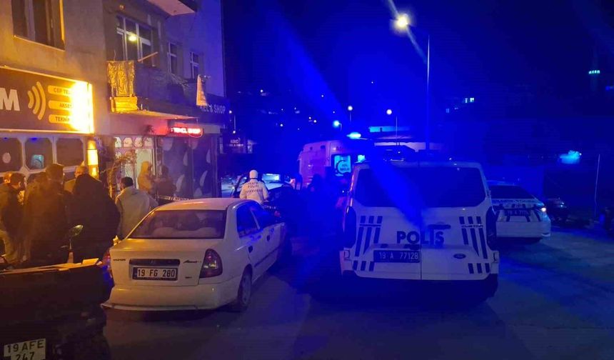 Metrelerce yükseklikten beton zemine düşen yaşlı adam hayatını kaybetti