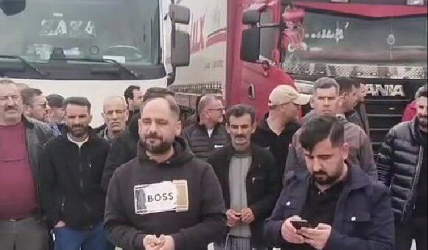 Mersin’de nakliyeciler sokağa indi: Geçinemiyoruz!