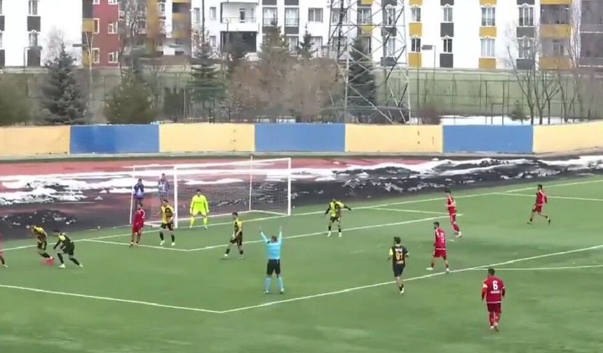 Silifke Belediyespor’a bir darbe de Ağrı’dan: 3-1