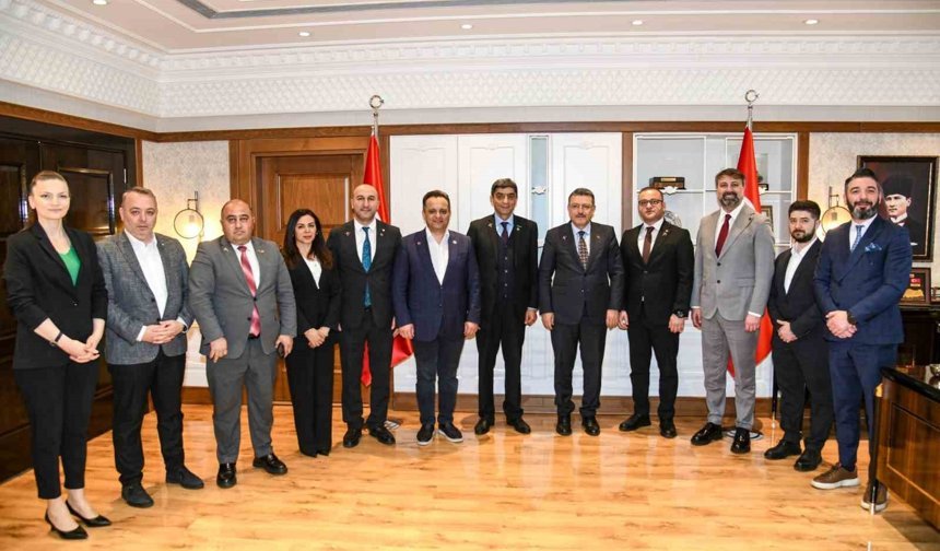 Azerbaycan heyetinden Trabzon'a sağlık turizmi çıkarması