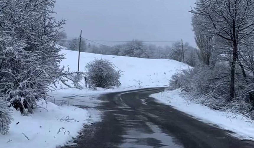 Bolu'da nisan ayında kar sürprizi