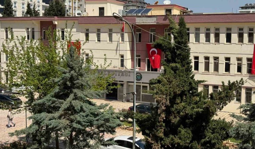 EGM'den Halfeti Belediyesine operasyon paylaşımı