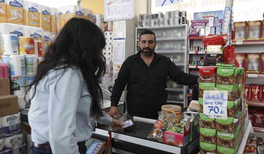 Halk Kart ile Mersin'de hem vatandaşa hem esnafa destek