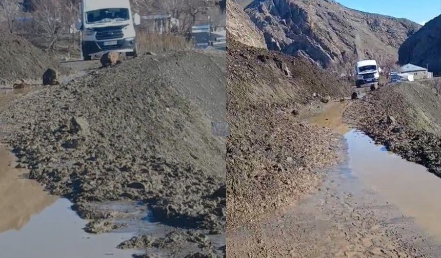 Kamışlı-Geçitli yolunda heyelan meydana geldi