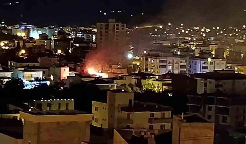 Mersin'de ev yangını