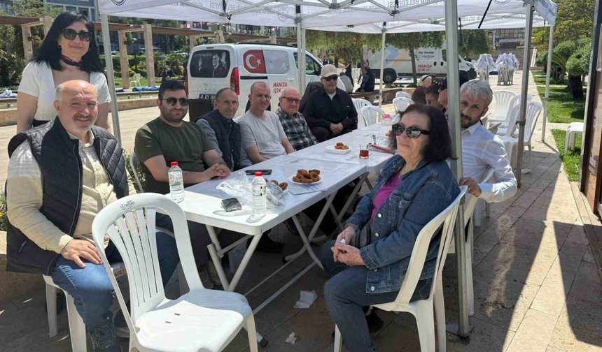 Şehit ailesinden duygulandıran vefa