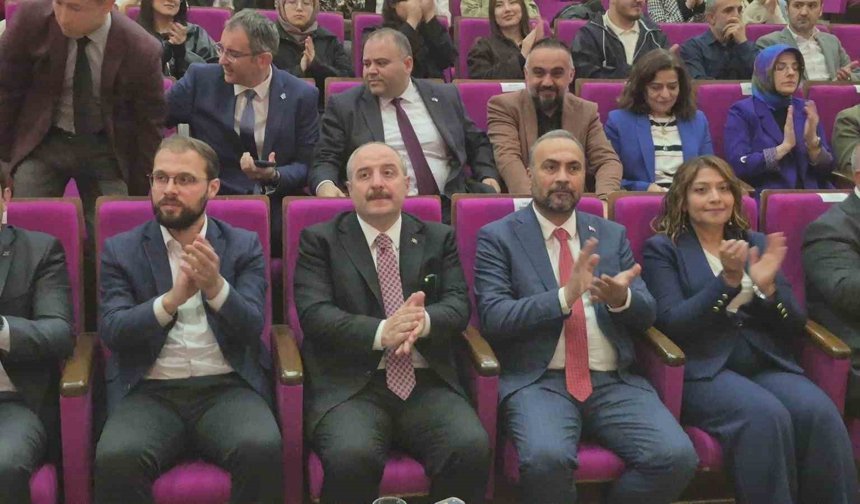 TBMM Sanayi ve Teknoloji Komisyonu Başkanı Varank: ''Dünya siyasetinde, uluslararası ilişkilerde artık sözü dinlenen bir Türkiye var''