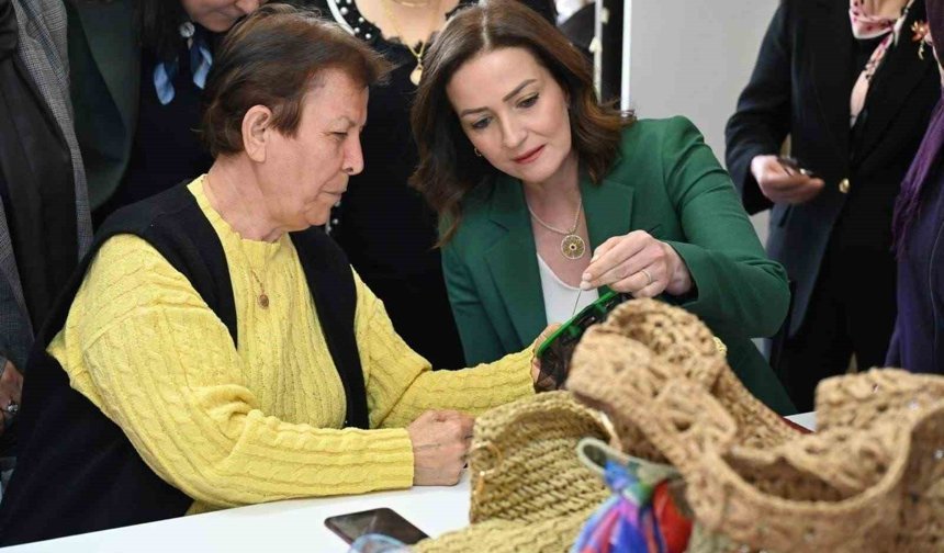 Unutulmaya yüz tutan 'el nakışı' bu kursla gelecek nesillere aktarılacak