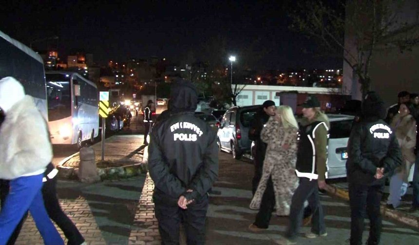 Uyuşturucu ve fuhuş soruşturmasında gözaltına alınan ünlü isimler adliyeye sevk edildi