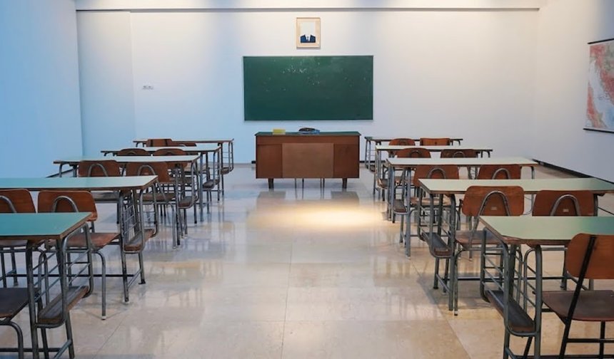 Okulda milyonluk vurgun