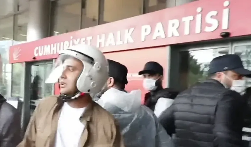 Son dakika...CHP Genel Merkezi'ne Emniyet ekipleri giriyor