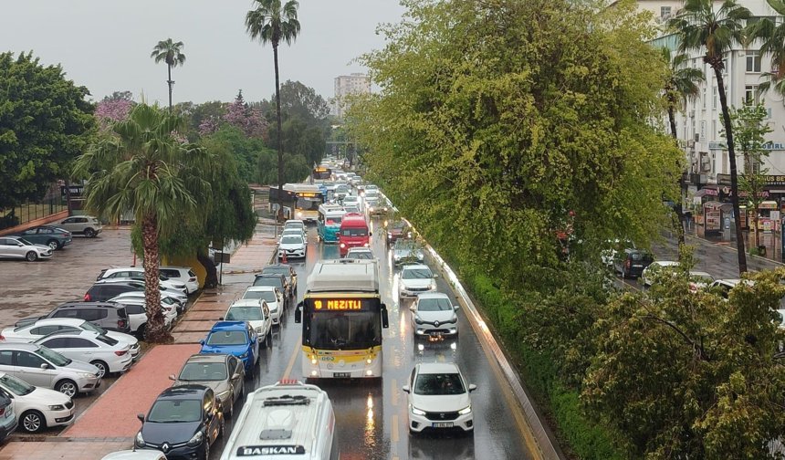 Mersin’de haftanın ilk mesai günü olan 4 Mayıs Pazartesi günü trafiğin durumu