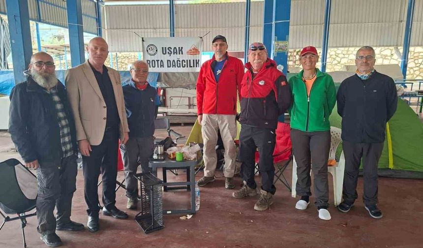 100 dağcı Babadağ'da buluştu