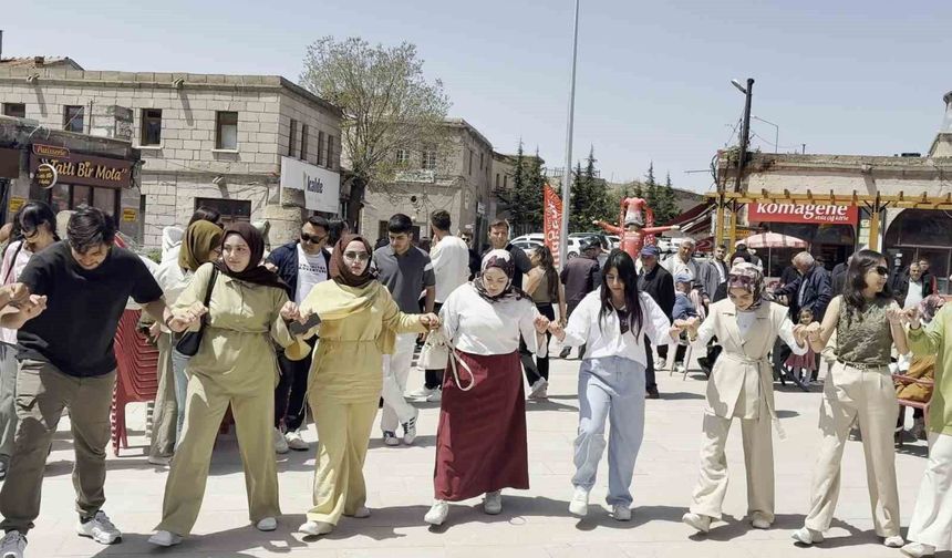 Aksaray'da hıdrellez şenliklerle kutlanıyor