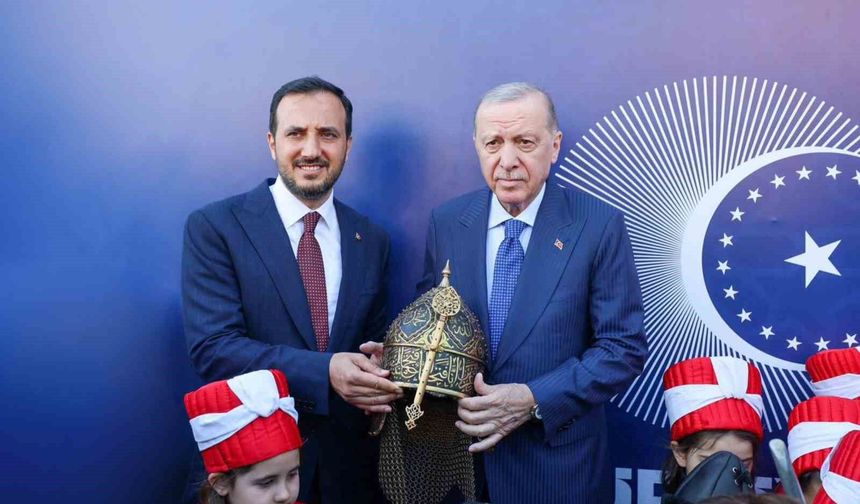 Cumhurbaşkanı Erdoğan'a anlamlı hediye