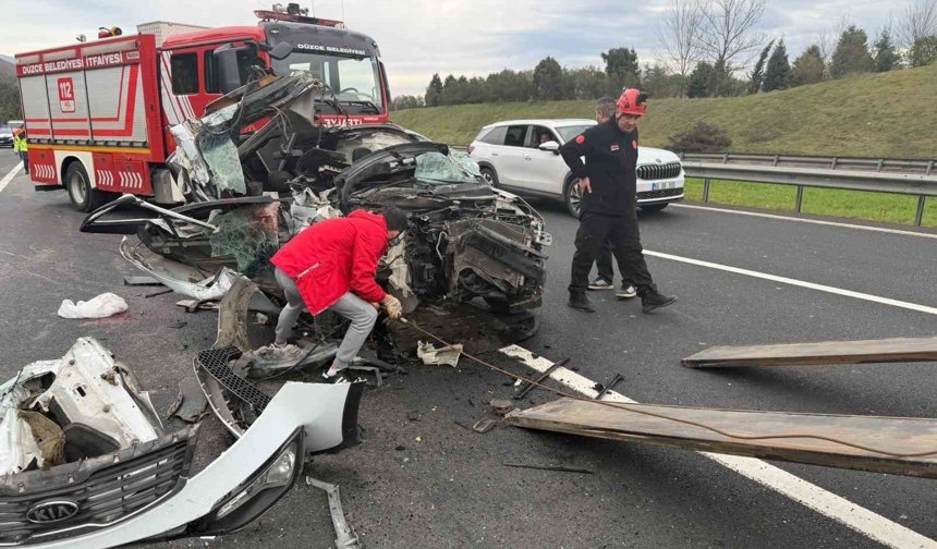Düzce'de kazalarda 5 kişi öldü, 415 kişi yaralandı