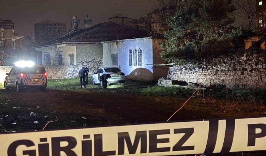 Kayseri'deki cinayetin şüphelisi 575 saatlik kamera kaydı izlenerek Mersin'de yakalandı