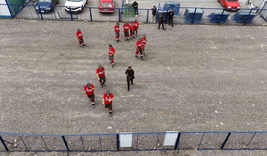 Kurban yakalama timine komando eğitimi