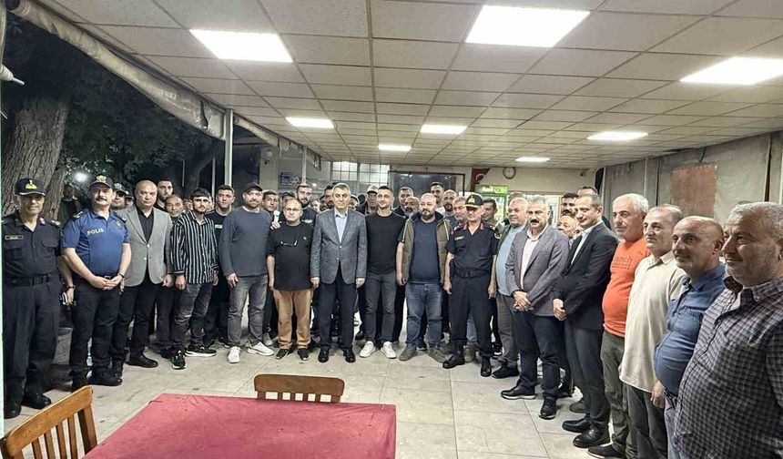 Vali Toros Tarsus'ta gönüllere dokundu