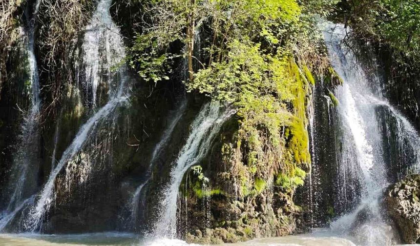Zore Kanyonu ve Şelalesi görenleri hayran bırakıyor