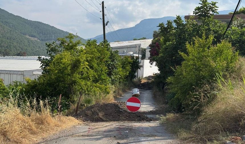 Bozyazı'da yol krizi büyüyor: Alternatif güzergah da kapatıldı