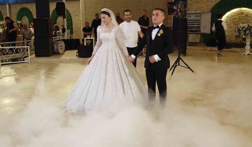Adliye koridorlarında başlayan aşk mutlu bir yuvaya dönüştü