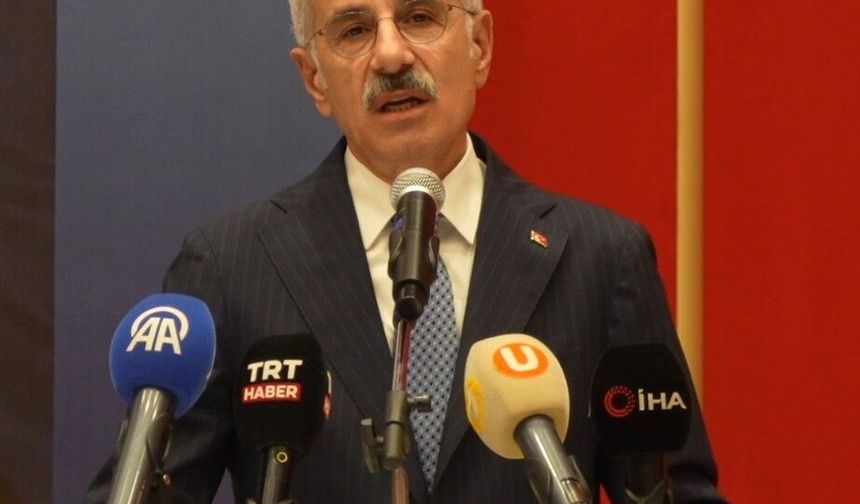 Bakan Uraloğlu: '7 Haziran akşamı gözümüz kulağımız Tekke'de olacak'