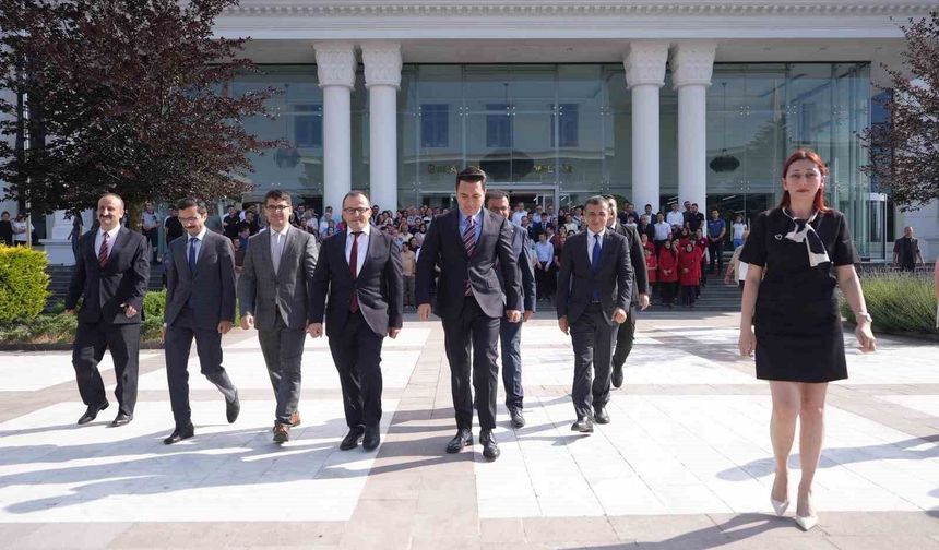 Başsavcı Yasin Emre Mersin'e uğurlandı