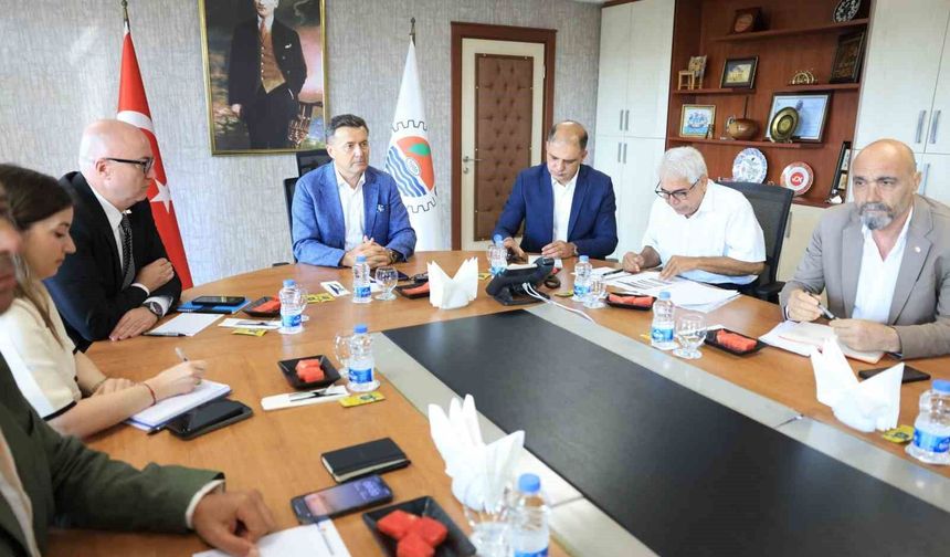 Çakır: 'Mersin Limanında hedef, herkesin kazandığı bir yapı kurmak'