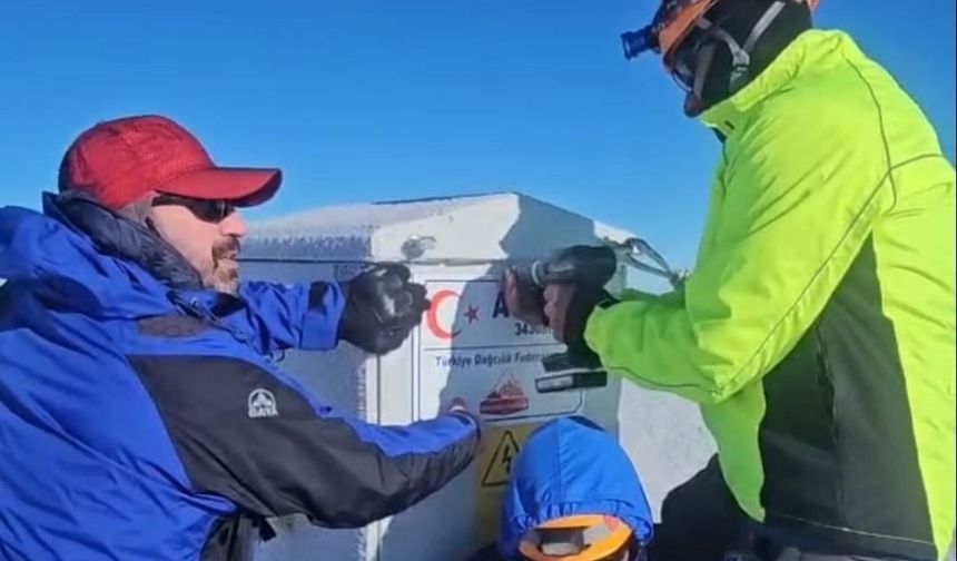 Dağcılar Aydos Dağı zirvesinde buluştu