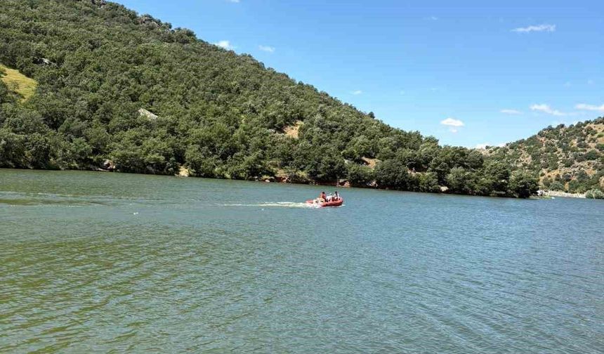 Kayıp olarak aranan kadının cesedi gölette bulundu