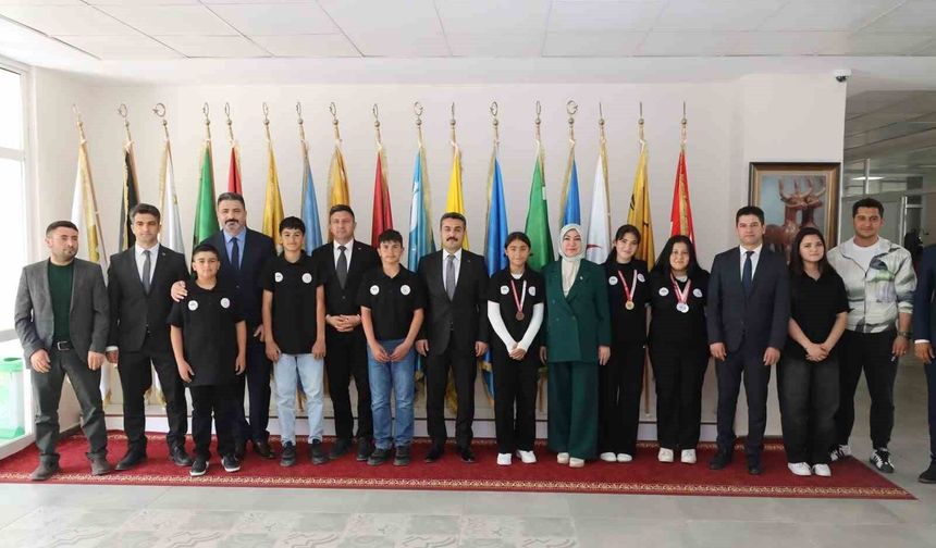 Köy okulundan Türkiye Şampiyonluğu
