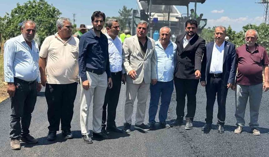 Yoğun yağış döneminde tahrip olan yollar asfaltlandı, vatandaşlar adak kurbanı kesti