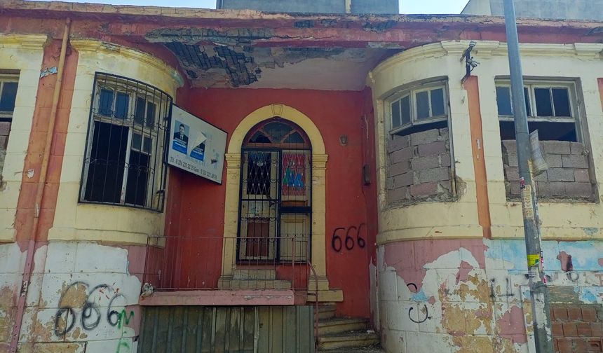 Kent hafızası yok oluyor: Tarihi Mersin evleri ilgi bekliyor