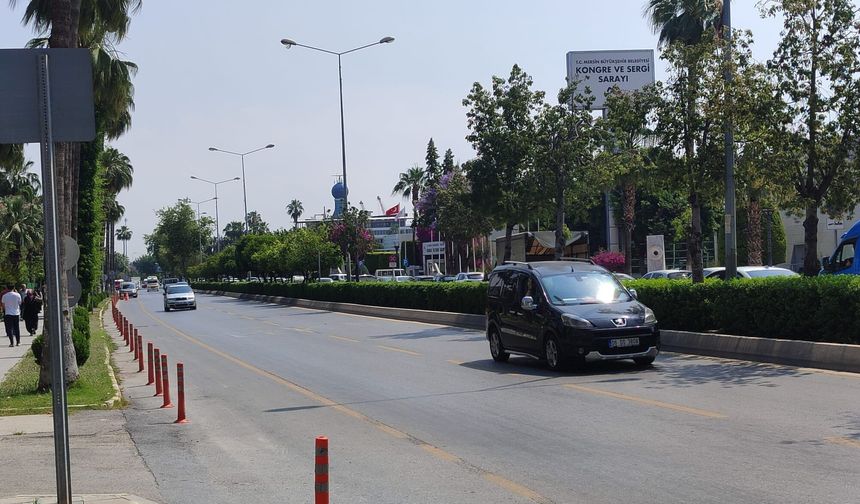 Mersin’de 7 Haziran sabahında yollarda sessizlik hakim