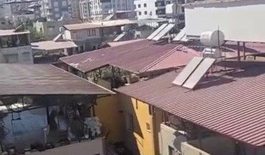 Düğün kutlamasında havaya açılan ateş mahalleliye korku yaşattı