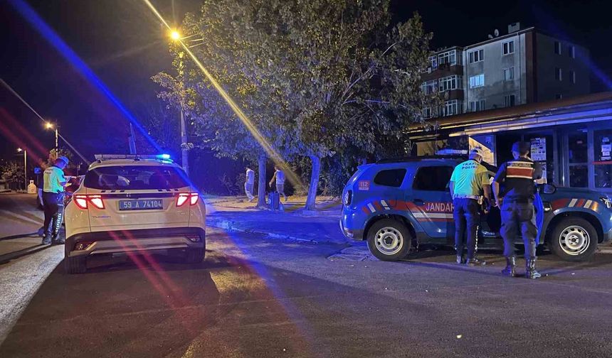 Jandarmadan kaçan sürücüye araç sahibinden tepki: 'Devletten kaçamazsın'