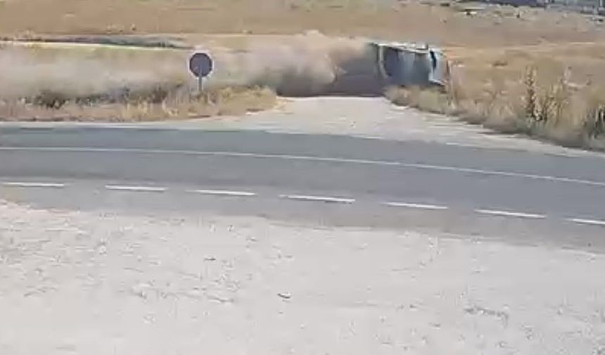 Kaza anının güvenlik kamerası görüntüleri görenleri dehşete düşürdü