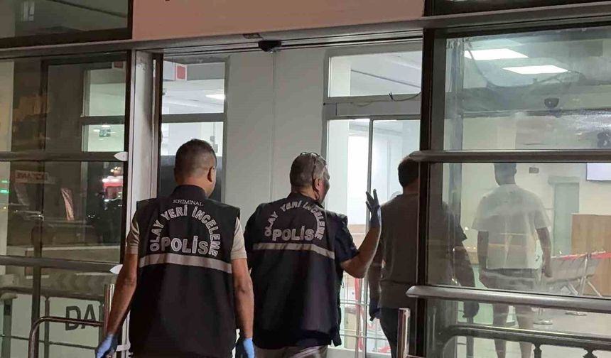 Tabancayla yaraladıkları şahsı hastaneye bırakıp kaçtılar: 1 yaralı