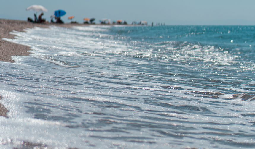 Mersin’de deniz suyu sıcaklığı 30 derecinin üzerinde