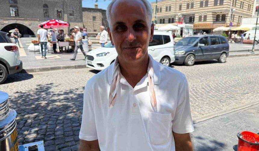 32 yıldır yaz ayları geçim kaynağı oluyor