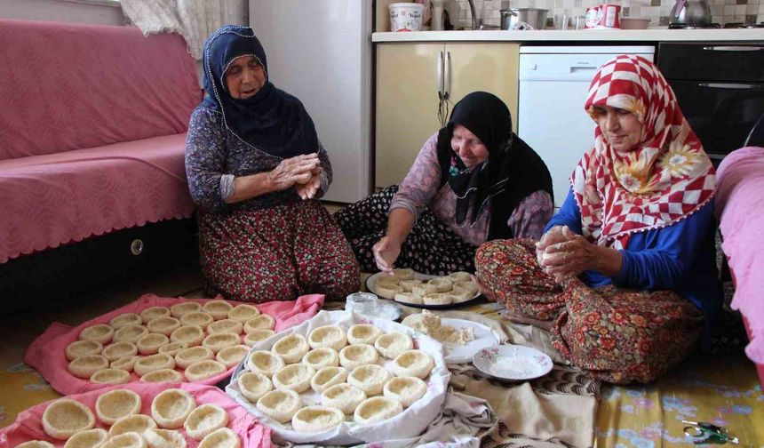 Amasya'da geleneksel 'çanak tarhana' mesaisi başladı