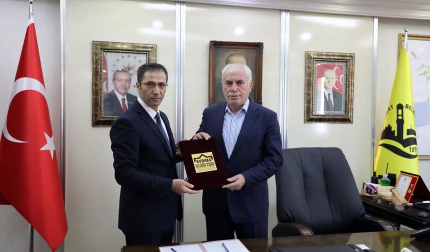Kilit parke taşı üretim tesisinin yenilenmesi için imzalar atıldı