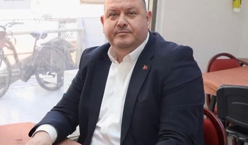 Menderes Belediyesine operasyon: Başkan ve 13 kişi gözaltında