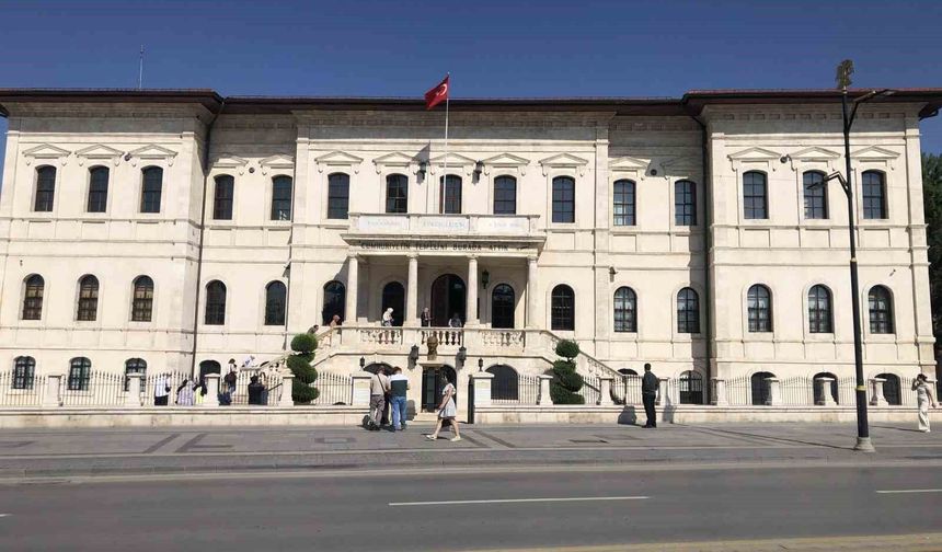 Sivas tarihi zenginliğiyle turistleri kendine hayran bırakıyor