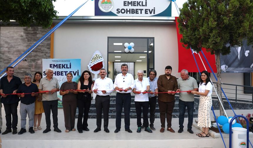 Toroslar’da Emekli Sohbet Evi Hizmete Açıldı